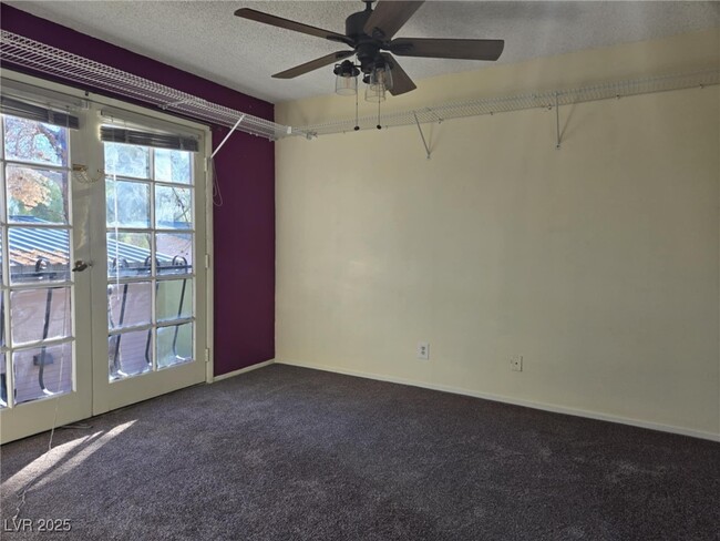 property at 2953 Calle Grande