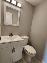 59 Sutton Pl in Islandia, NY - Building Photo - Building Photo