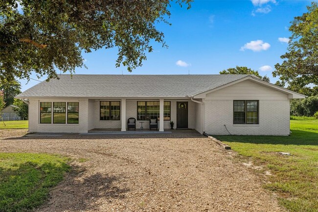 property at 1721 Texas 237