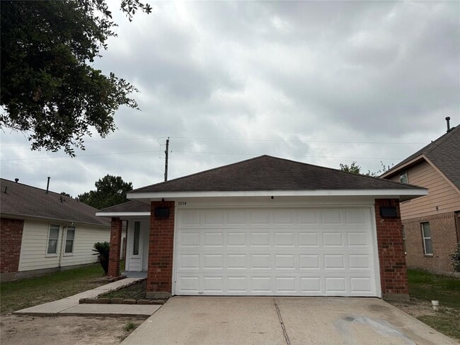 1014 Sycamore Ridge Ln in Houston, TX - Building Photo - Building Photo