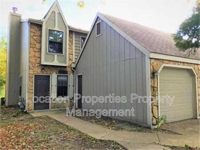 property at 324 Northwood Ln