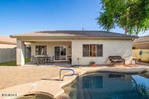 2096 E Riviera Dr in Chandler, AZ - Building Photo - Building Photo