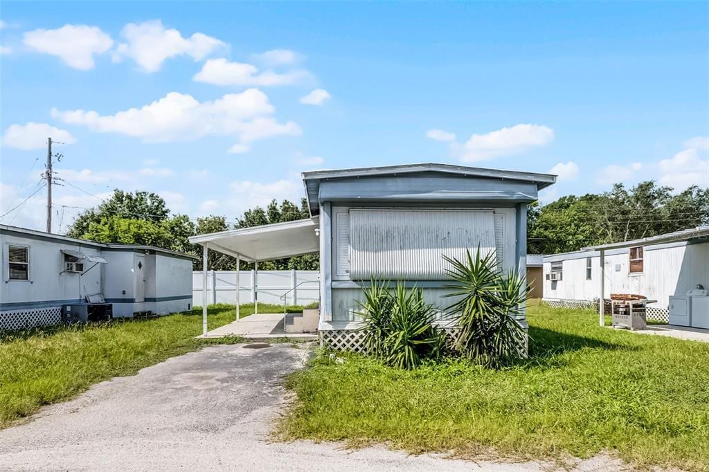 2854 Lake Alfred Rd in Winter Haven, FL - Building Photo