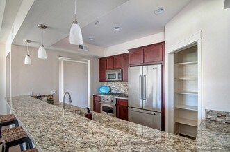 Vista La Costa in Carlsbad, CA - Building Photo - Building Photo