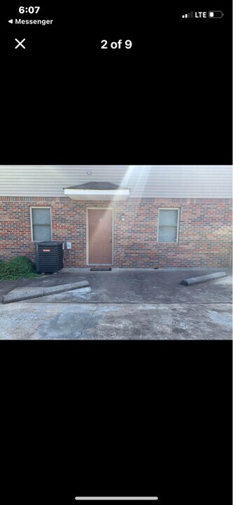 617 Pleasant Grove Rd in Bluff City, TN - Building Photo