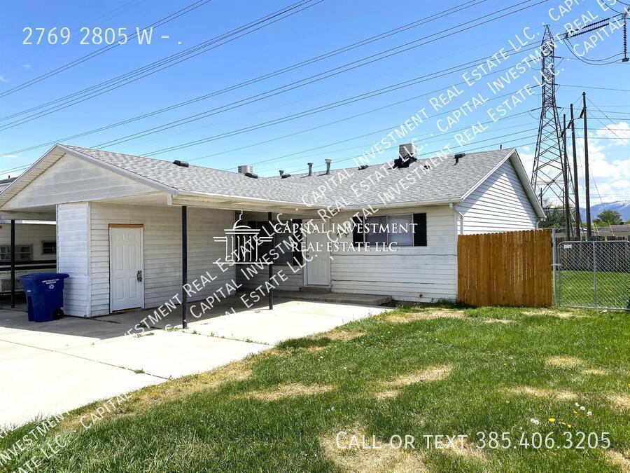 2769 2805 W-Unit -. in West Valley City, UT - Building Photo