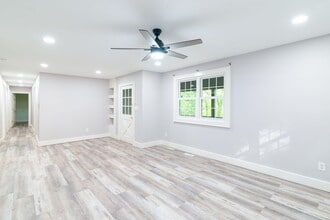 187 Dills Hills Rd in Sylva, NC - Building Photo - Building Photo