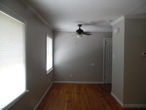 2157 Cypress Dr in Lexington, KY - Foto de edificio - Building Photo