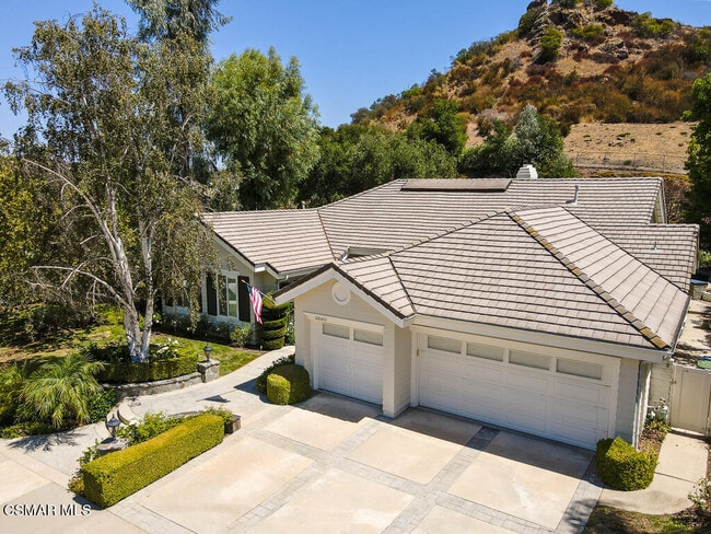 2230 Memory Ln in Westlake Village, CA - Building Photo - Building Photo