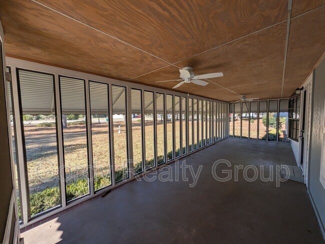 6511 Blue Springs Rd in Greenwood, FL - Building Photo - Building Photo