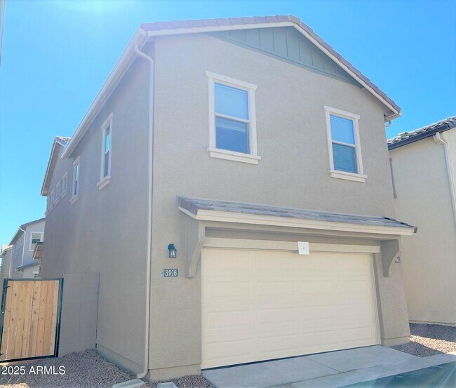 3916 S 58th Ln in Phoenix, AZ - Building Photo - Building Photo