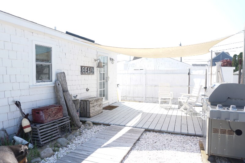 8 71st St in Newburyport, MA - Building Photo