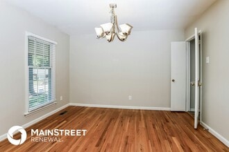 14290 Mondoubleau Lane in Florissant, MO - Building Photo - Building Photo