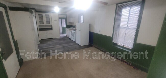 107-109 E Main St in Shiremanstown, PA - Building Photo - Building Photo