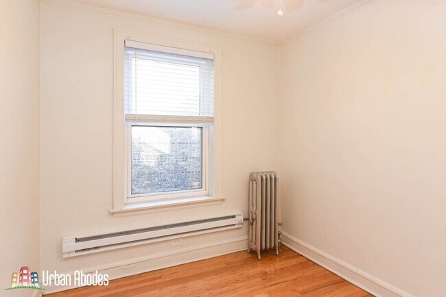 4224 N Clark St, Unit A00C in Chicago, IL - Foto de edificio - Building Photo