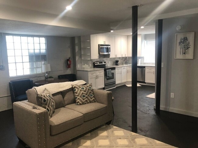 property at 1617 S Adams St