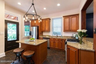 1328 Highland Ave in Louisville, KY - Building Photo - Building Photo
