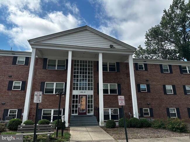 property at 120 Washington St NE