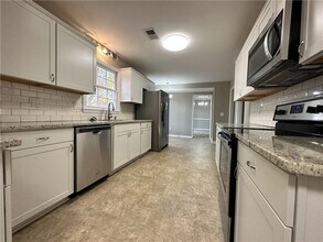 1133 Colony Dr in Marietta, GA - Building Photo - Building Photo