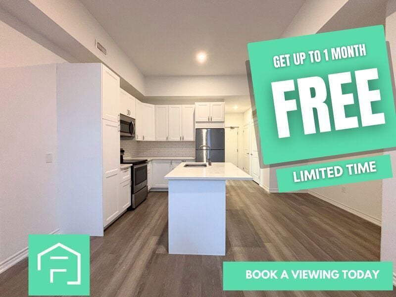 16 West Avenue S in Hamilton, ON - Building Photo