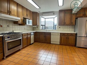 29 Coral St in Pacific Grove, CA - Building Photo - Building Photo