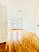 505 Columbia Rd, Unit 1 in Boston, MA - Building Photo - Building Photo