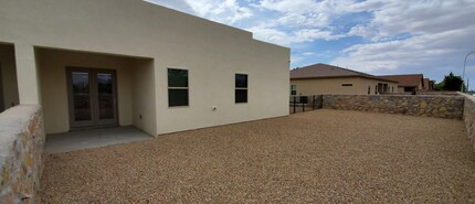 5020 Kenner Way in Las Cruces, NM - Building Photo - Building Photo