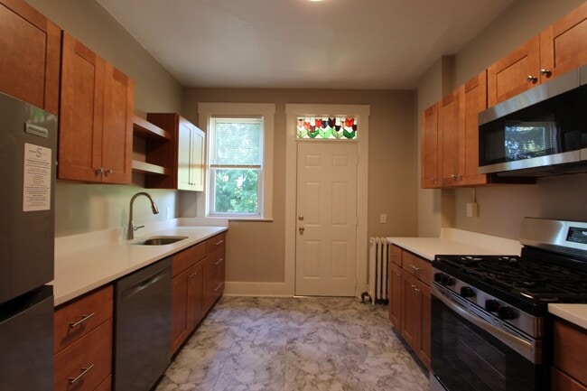 1039 Mirror St in Pittsburgh, PA - Building Photo - Building Photo