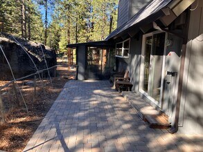 713 Seneca Dr in South Lake Tahoe, CA - Building Photo - Building Photo