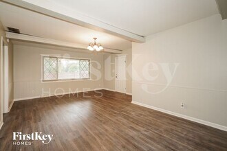 7943 Singleton St in Indianapolis, IN - Building Photo - Building Photo