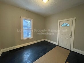 1702 Reed St in Kalamazoo, MI - Building Photo - Building Photo