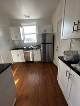 1145 W Lunt Ave in Chicago, IL - Foto de edificio - Building Photo