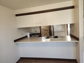 47-47 N 8th St in Lebanon, OR - Building Photo - Building Photo