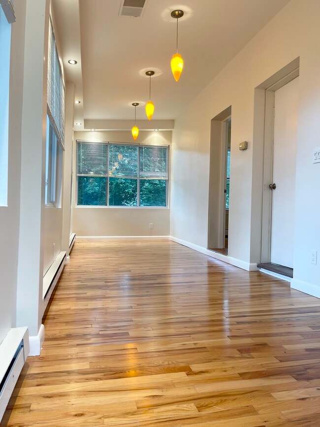 20 Boylston St, Unit #4