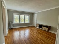 210 Emanuel Cleaver II Blvd, Unit 4E photo'