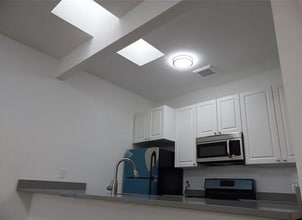 455 Jerome St, Unit #2B in Brooklyn, NY - Building Photo - Building Photo