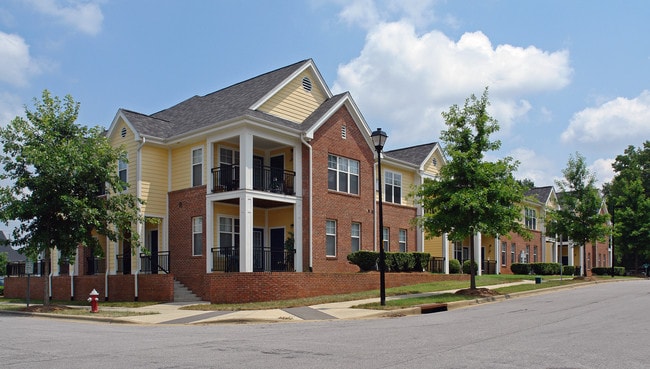 Capitol Park in Raleigh, NC - Building Photo - Building Photo