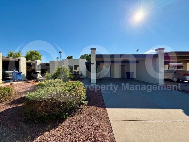 property at 1951 E Del Sur Dr