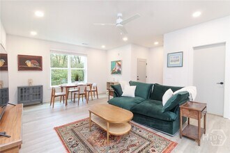 240 Martha Dr, Unit 120 in Athens, GA - Building Photo - Building Photo