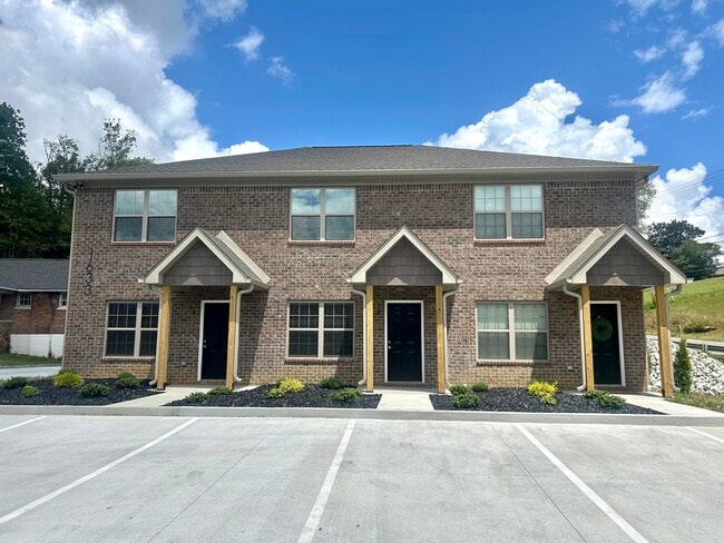 property at 1633 KY-1247