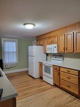 17 Boynton Rd in Templeton, MA - Building Photo - Building Photo