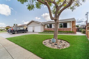 661 Harvard Ave in Santa Clara, CA - Building Photo