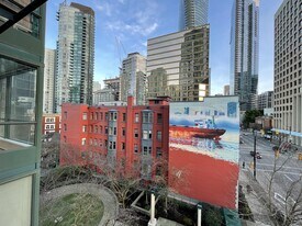 1239 W Georgia St in Vancouver, BC - Building Photo