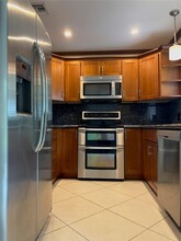 1610-1614 NE 11th Ave in Fort Lauderdale, FL - Building Photo - Building Photo