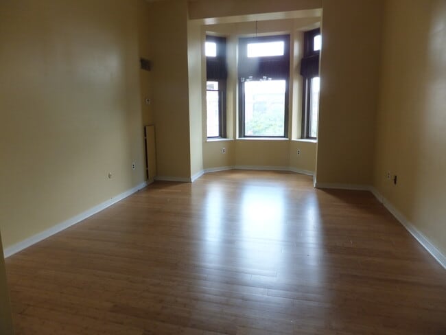 18 S George St in York, PA - Building Photo - Building Photo