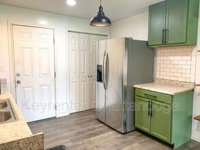 827 Woodmore Ln in Chattanooga, TN - Building Photo - Building Photo
