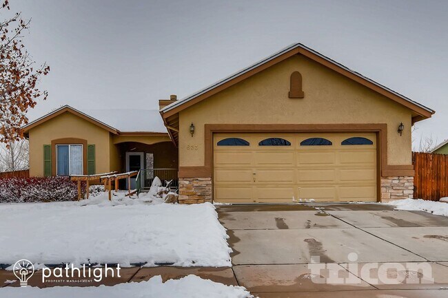 633 Golden Eagle Dr in Colorado Springs, CO - Building Photo - Building Photo