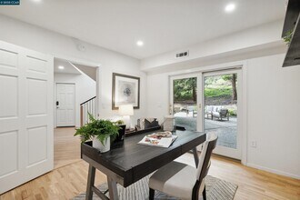 4104 El Nido Ranch Rd in Lafayette, CA - Building Photo - Building Photo