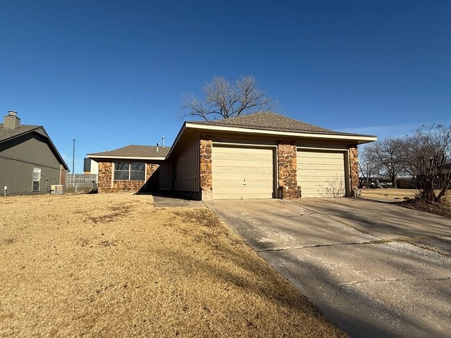 506 W Quantico St in Broken Arrow, OK - Building Photo - Building Photo