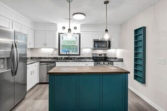 143 West Ct in Columbia, SC - Building Photo - Building Photo